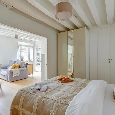Bnbnook - Charming 1br Near Louvre & Palais Royal * Parijs